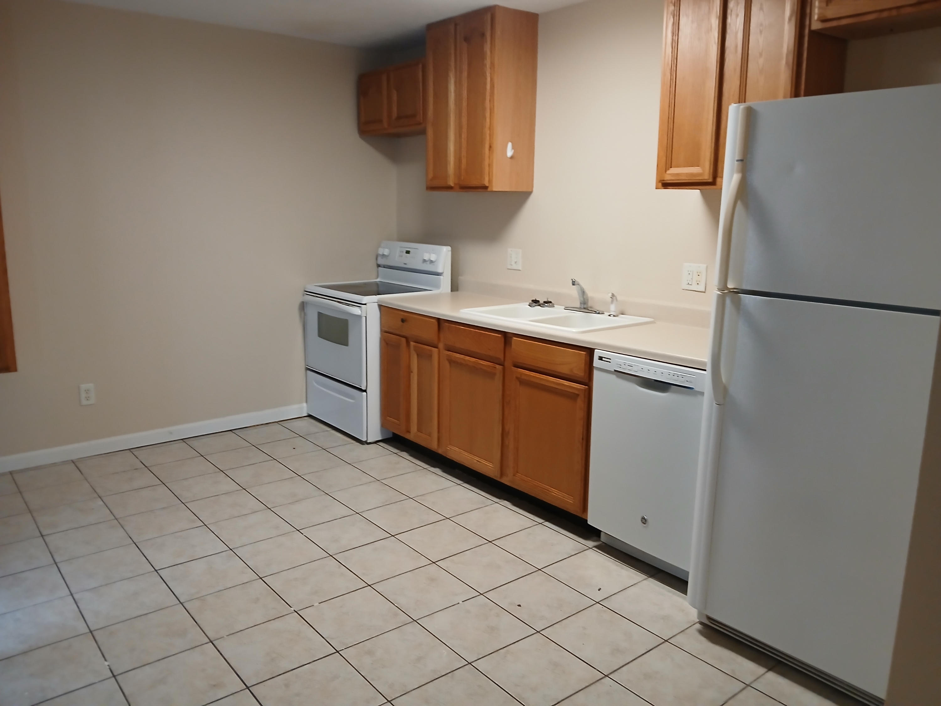 510-7 S. Poplar St