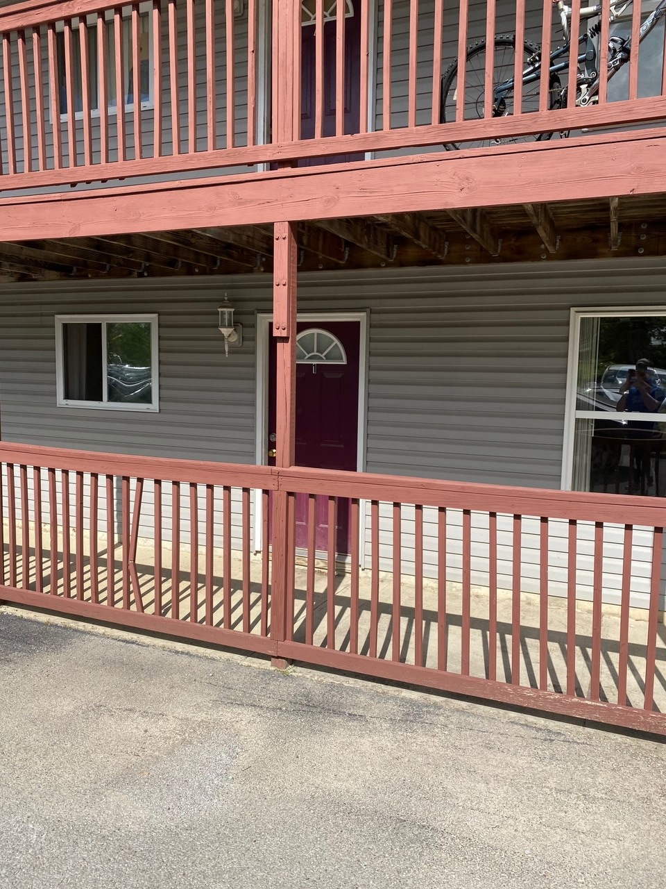 321-1 E. Mill St